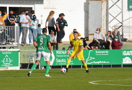 El Cádiz B perdió 2-1 ante el Atlético Sanluqueño.