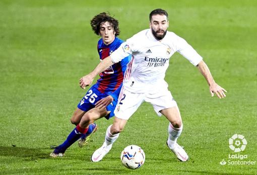 Dani Carvajal ya entrena con el resto de sus compañeros.