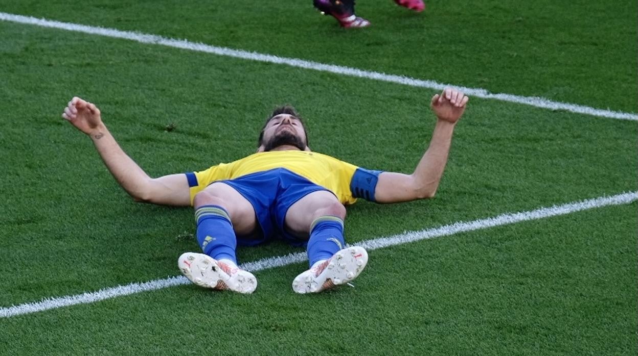 josé mari, durante el partido ante el celta en carranza.