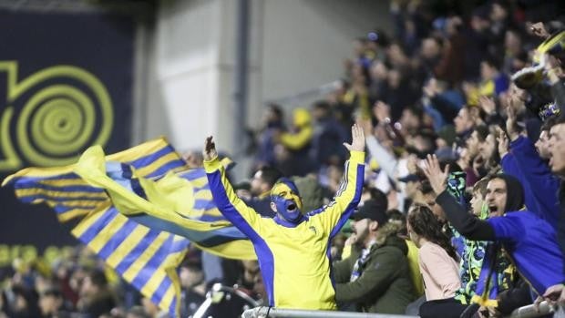 El Cádiz CF prepara la posible vuelta de espectadores al Carranza