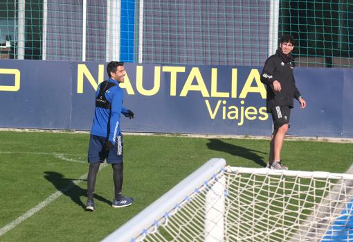 Augusto Fernández se retira.