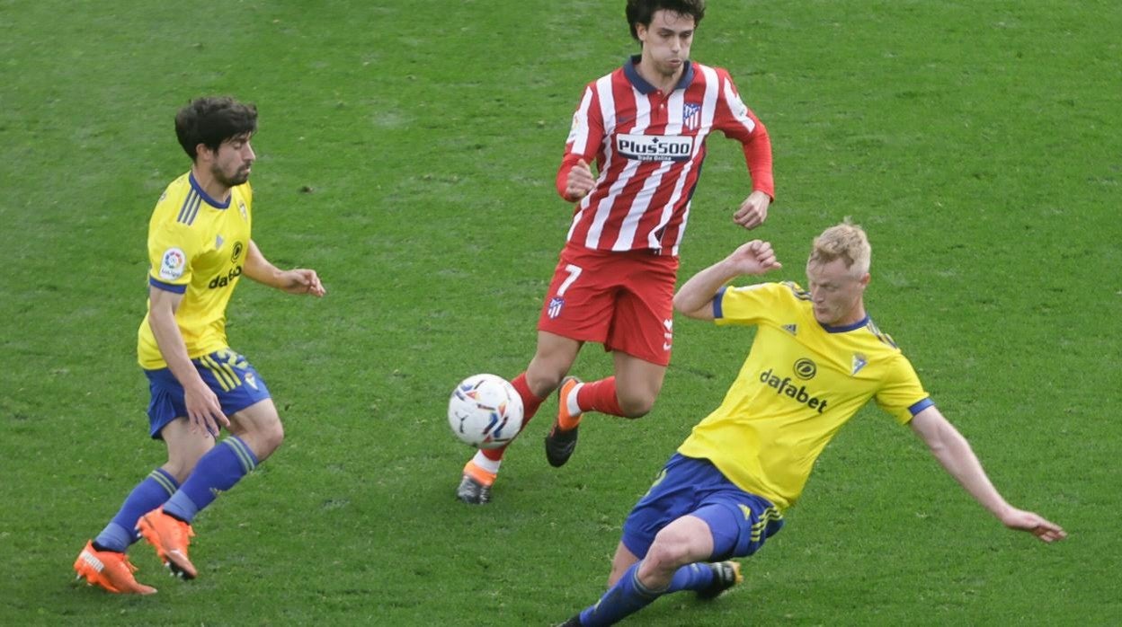 El danés Jens Jonsson ha causado sensación en el fútbol español.