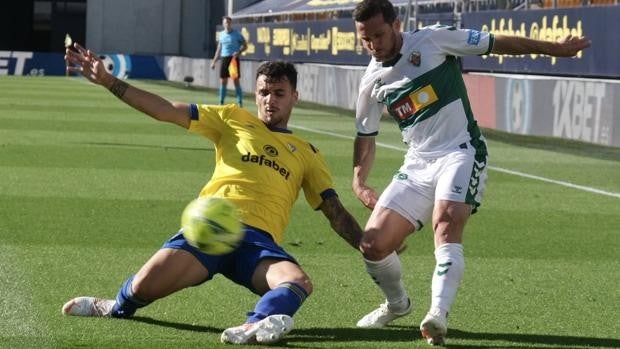 Cádiz CF: El Dépor se interesa por Álex Martín