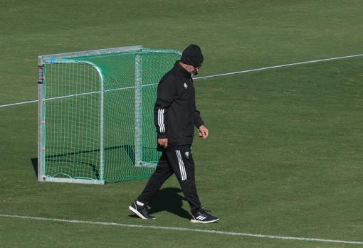 Álvaro Cervera durante un entrenamiento en El Rosal.