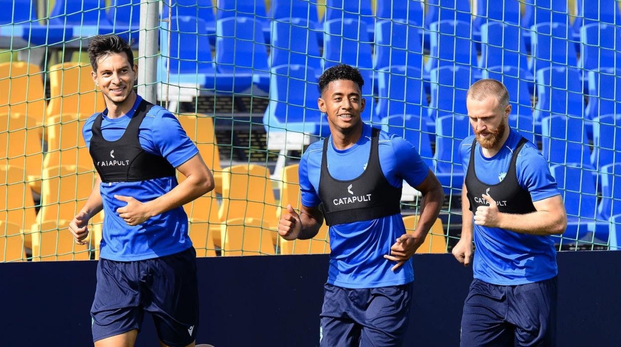 El Cádiz CF ya entrena pensando en la cita ante el Betis.