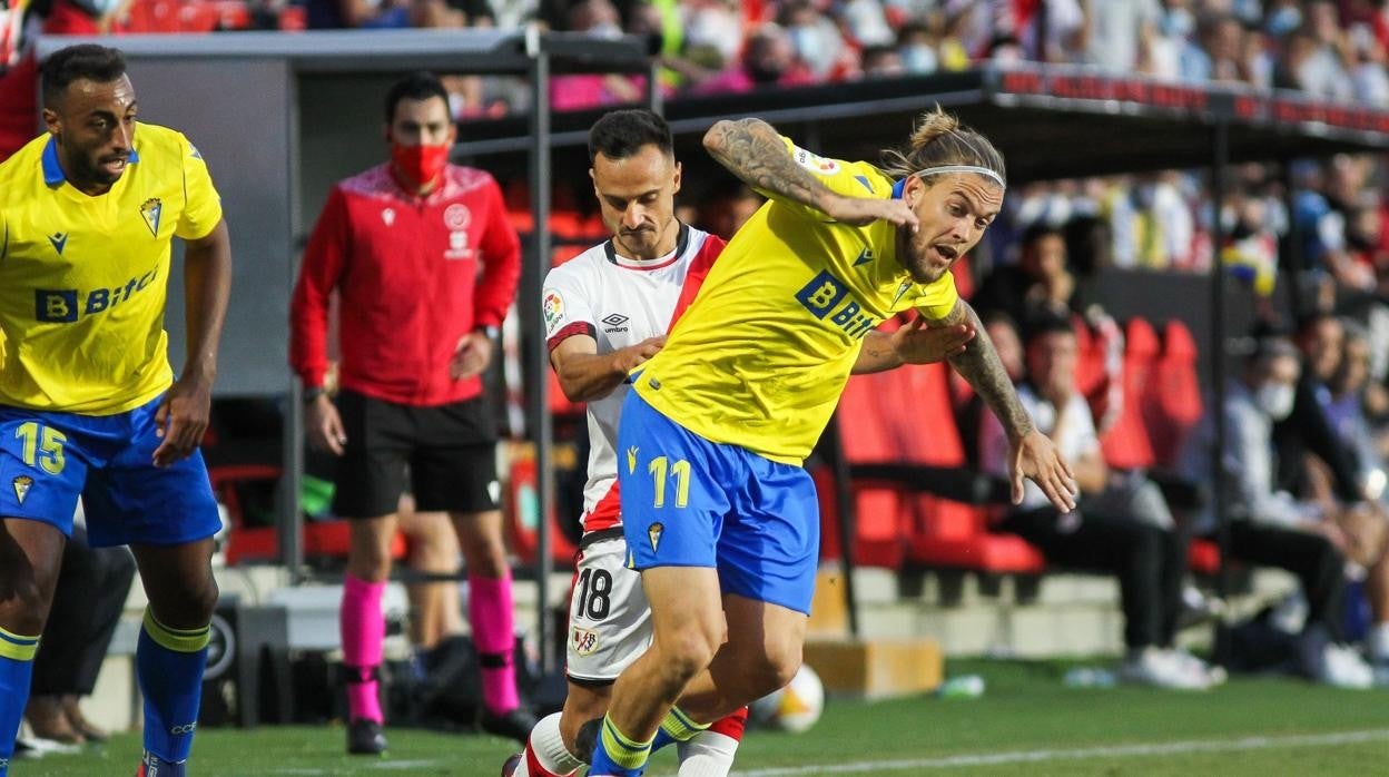 Álvaro Jiménez en el partido ante el Rayo Vallecano