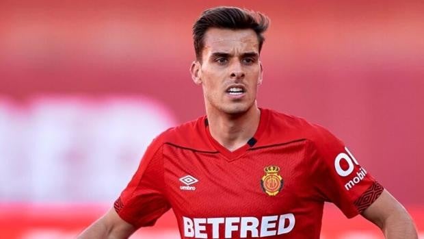 El excadista Brian Oliván, entre los 24 elegidos por el Mallorca para viajar a Cádiz