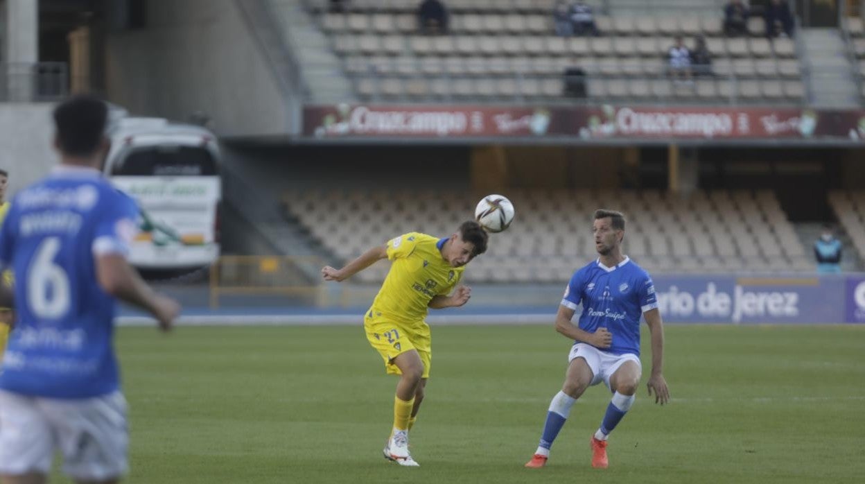 El Cádiz B logró el triunfo en Chapín.