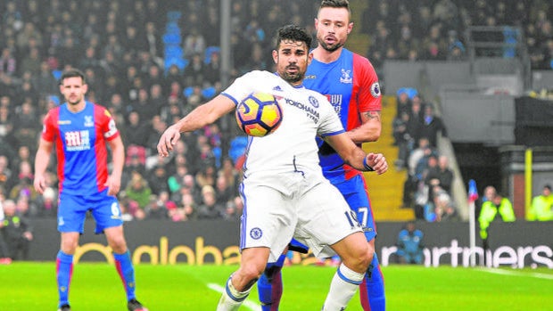 El Cádiz puja con Eibar y Elche por Diego Costa, según diario Olé