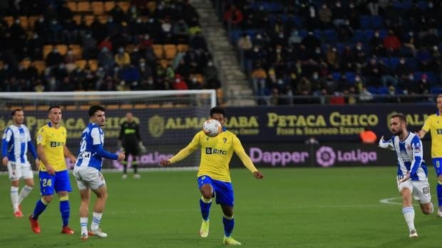 Cádiz - Espanyol (2-2) Sergio y el abismo, presentados