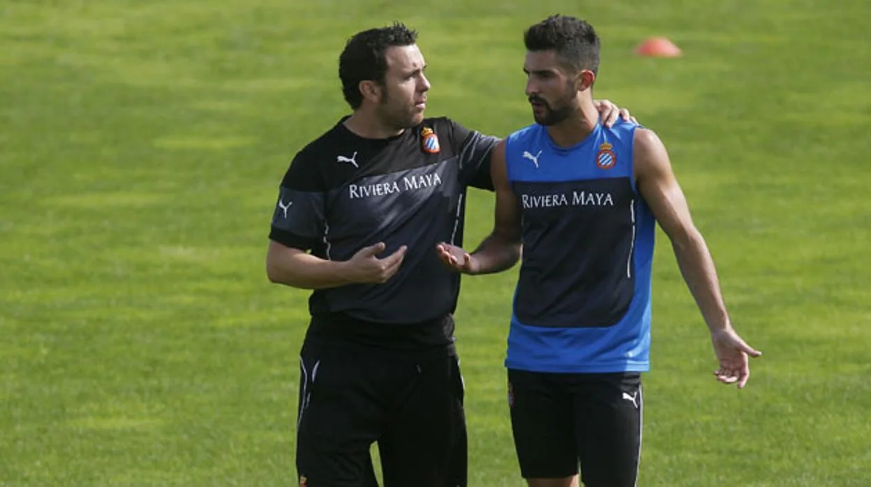 Álvaro y Sergio González, en un entrenamiento en el Espanyol.