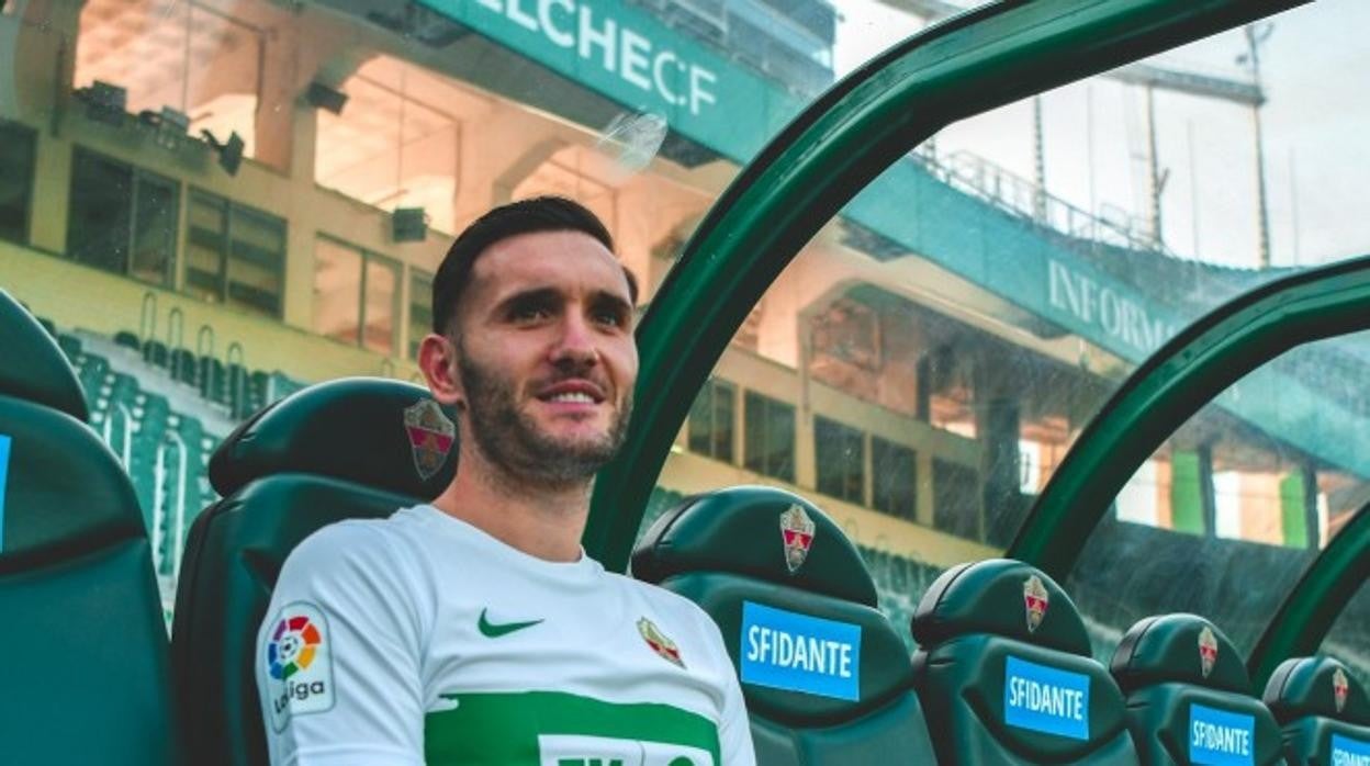 Lucas Pérez se convierte en nuevo jugador amarillo