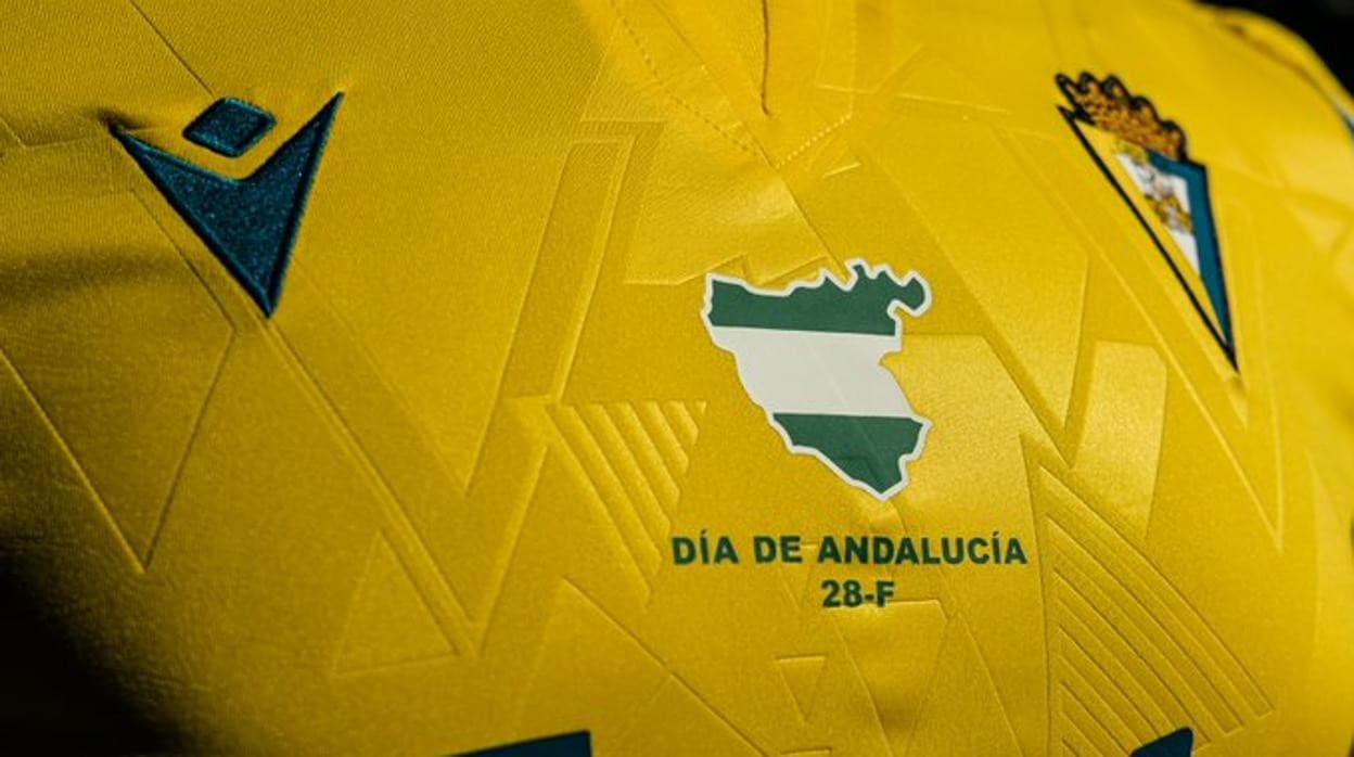 El Cádiz CF utilizará una camiseta conmemorativa del Día de Andalucía en Granada.