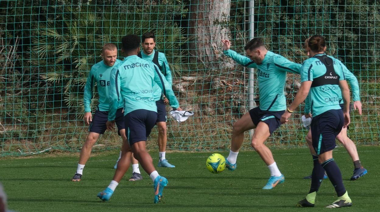 El Cádiz CF prepara su siguiente cita ante el Villarreal.