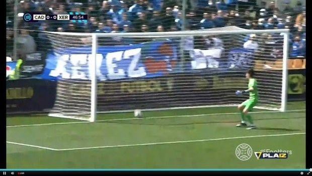 Cifuentes: «Teníamos que haber ganado 1-0, pero el árbitro ha decidido no darnos el gol»