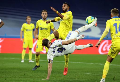 El Cádiz CF ya logró frenar al Real Madrid en el Estadio Santiago Bernabéu.