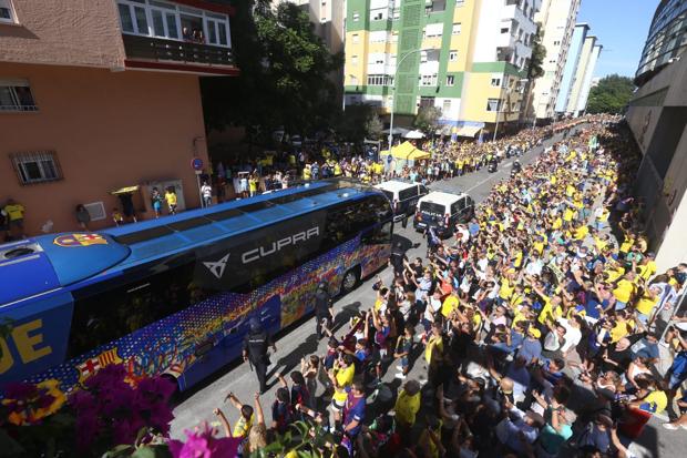 (Vídeo) El Barça llega a la olla de Carranza