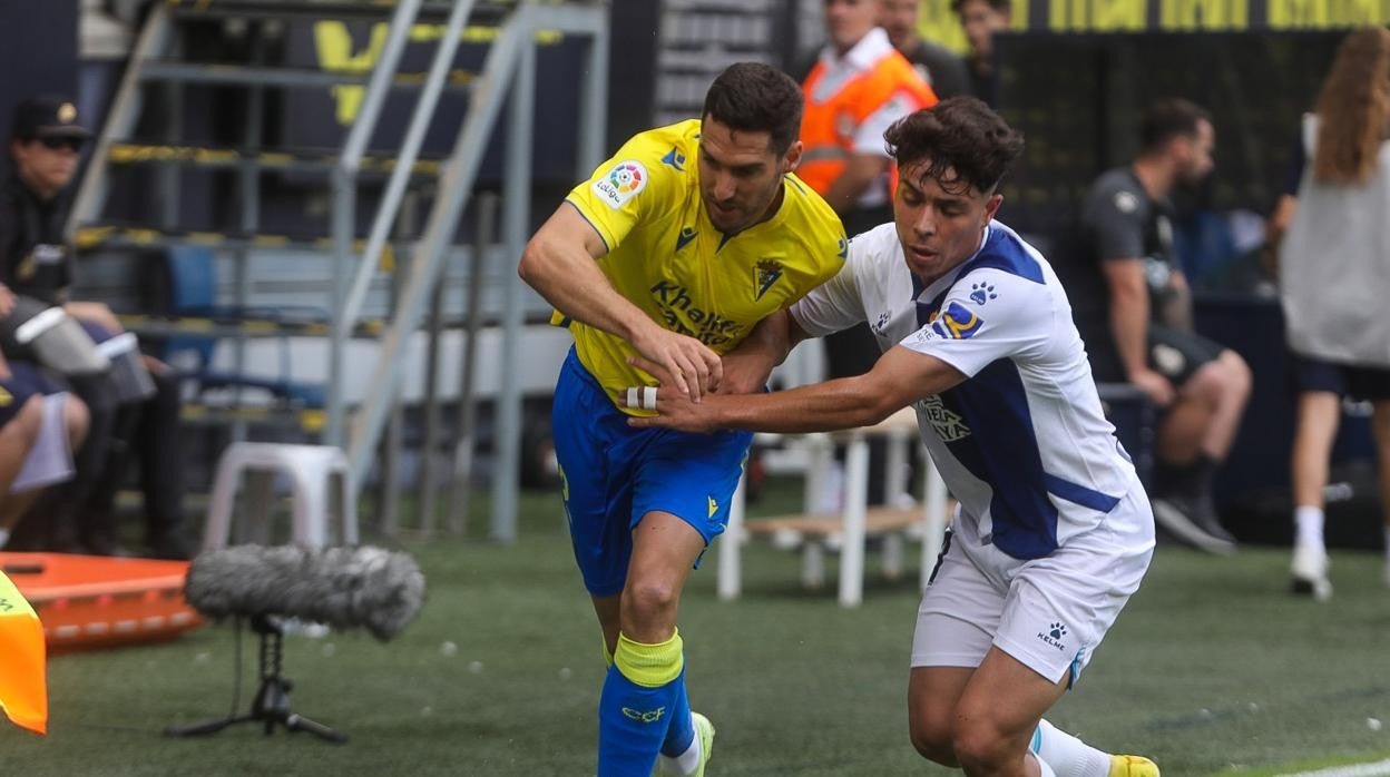 Zaldua fue titular ante el Espanyol.