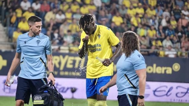 Momo sufre una rotura y no jugará hasta después del Mundial