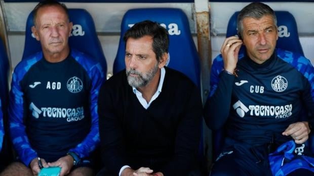 Quique se queja inexplicablemente del arbitraje