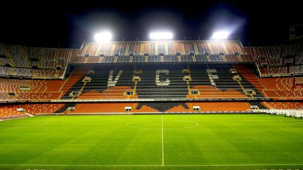 El Cádiz visitará Mestalla el día de Reyes