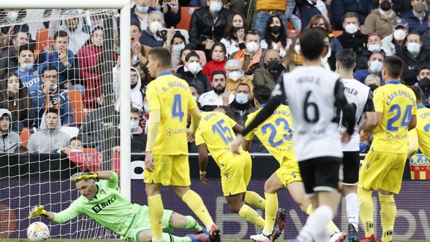 Valencia - Cádiz: Horario, fecha, TV y dónde ver online