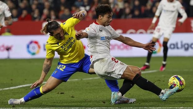 Las alineaciones del Athletic - Cádiz