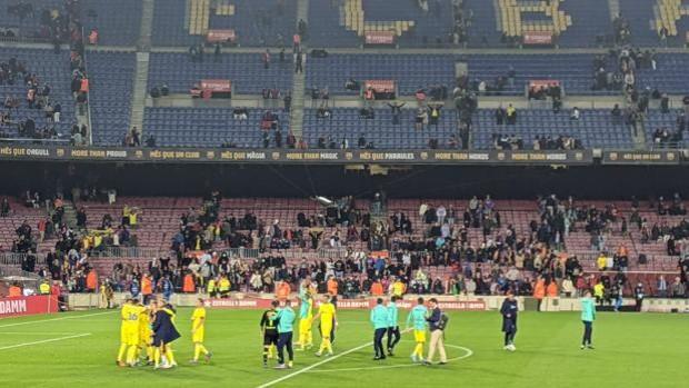 La camiseta del Cádiz se podrá lucir en las gradas del Camp Nou