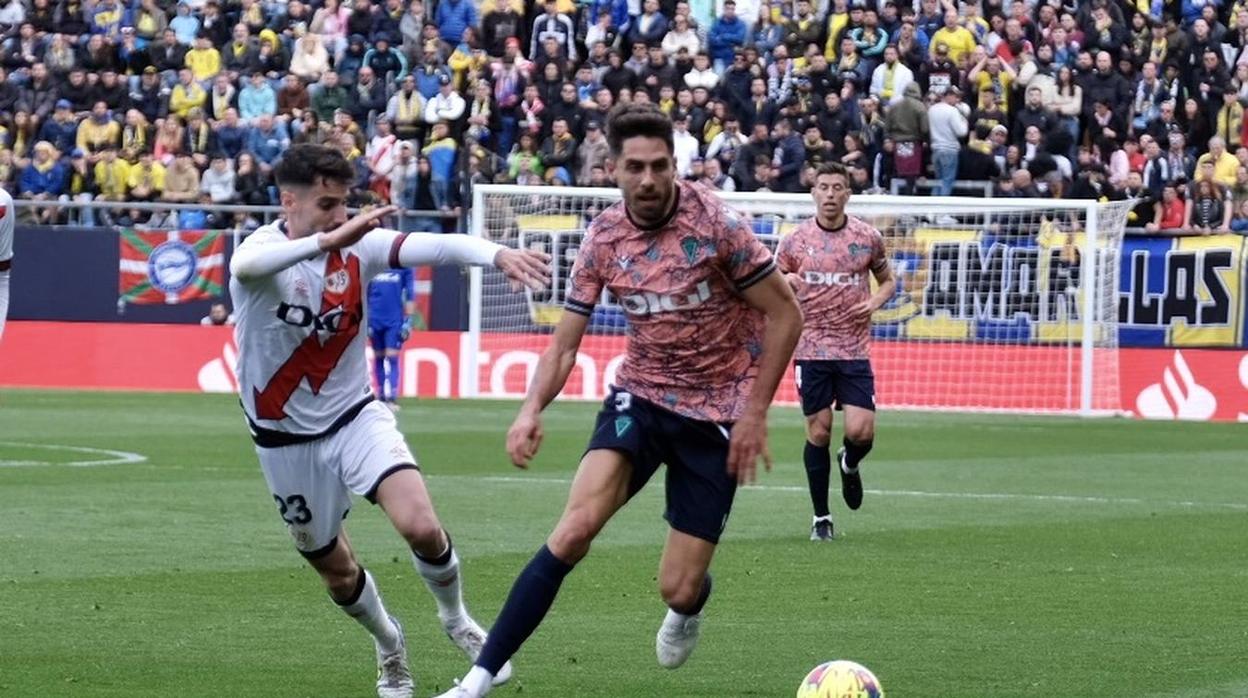 sobrino, ante el rayo.