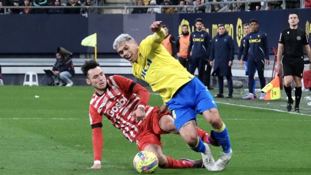 Brian Ocampo se pierde el resto de la temporada por lesión