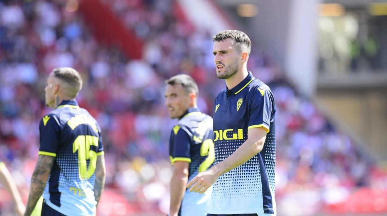 Raúl Parra, en su primer partido como titular.