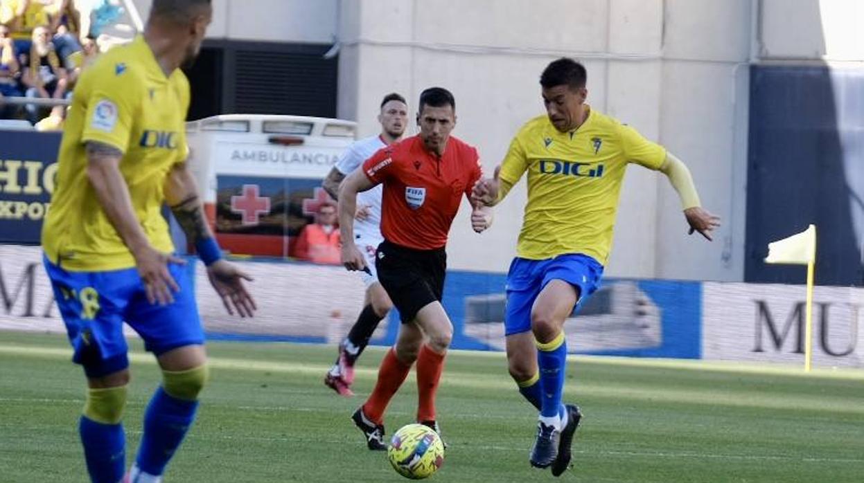 Soto Grado durante el reciente Cádiz - Sevilla.