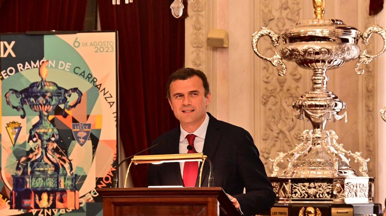 Bruno García, durante su intervención en el pregón del LXIX Trofeo Carranza