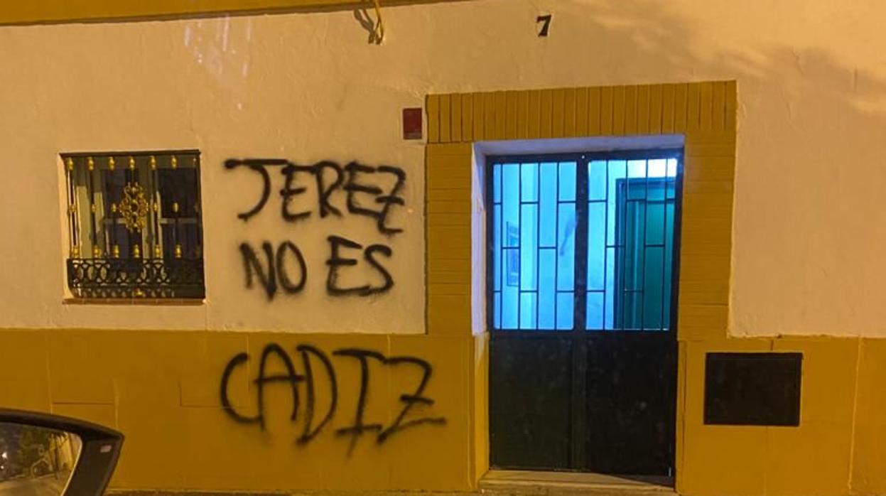 Pintada realizada en la casa del cantaor jereano y cadista Diego Carrasco.