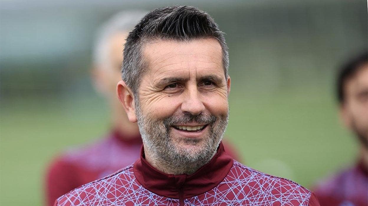 Nenad Bjelica, entrenador del Trabzonspor.