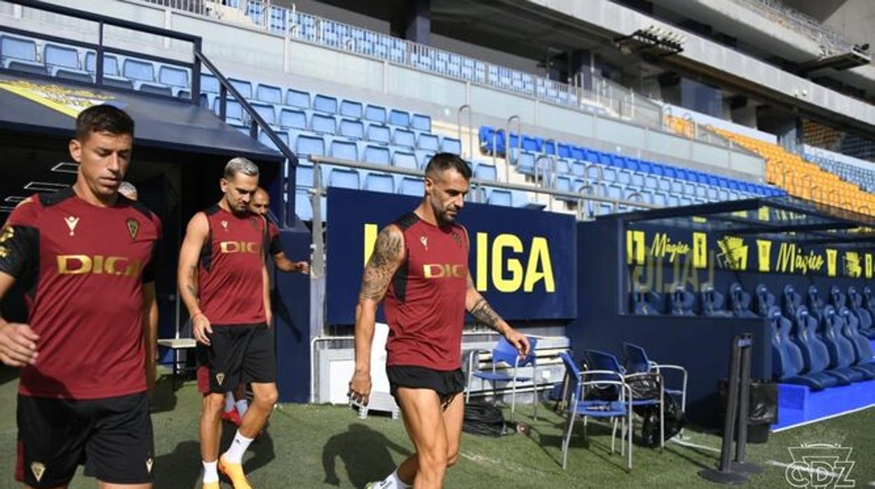 Alcaraz, Escalante y Negredo en un entrenamiento