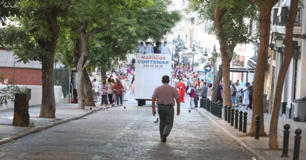 Las calles de Cádiz durante la celebrración del Carnaval 2022.