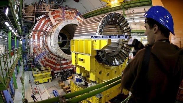 Imagen de archivo del núcleo magnético del CMS, uno de los «grandes experimentos» del Gran Colisionador de Hadrones (LHC), el mayor acelerador de partículas del mundo en Ginebra, Suiza