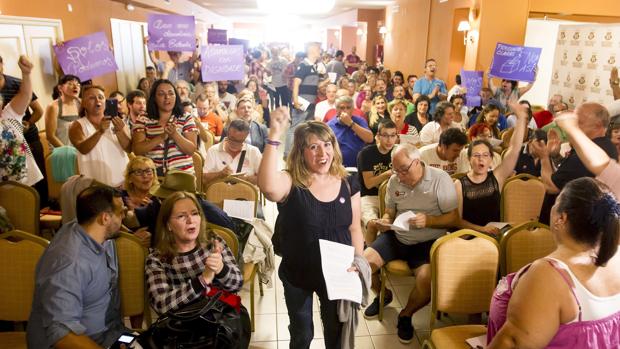 Carmen Santos, secretaria general de Podemos Galicia, durante una reciente asamblea