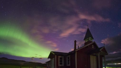 Iglesia en la población de Qasiarsuq, otra de las localizaciones para la observación de Auroras desde Groenlandia