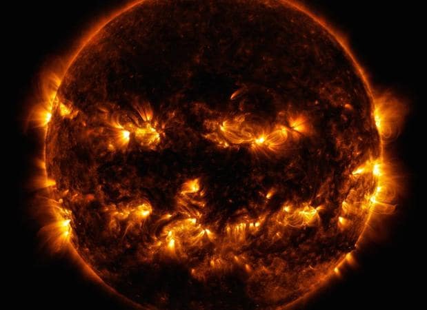 Imagen del sol captada por el SDO «Solar Dynamics Observatory», de la NASA