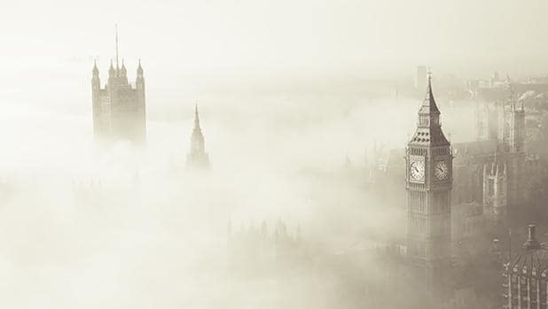Una niebla cubrió Londres en diciembre de 1952 y mató a más de 12.000 personas