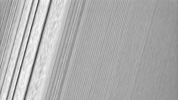 Fotografía del anillo A, a 134.500 km de Saturno