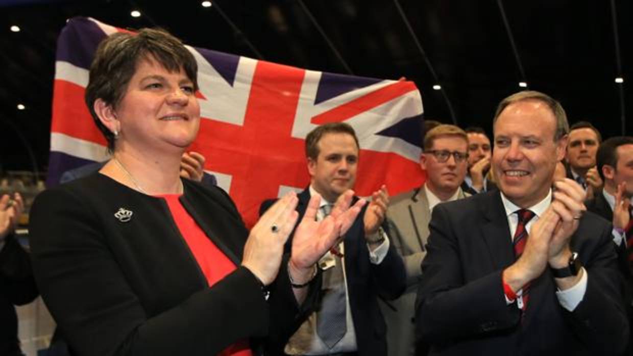Arlene Foster, líder del Partido Demócrata Democrático (DUP)