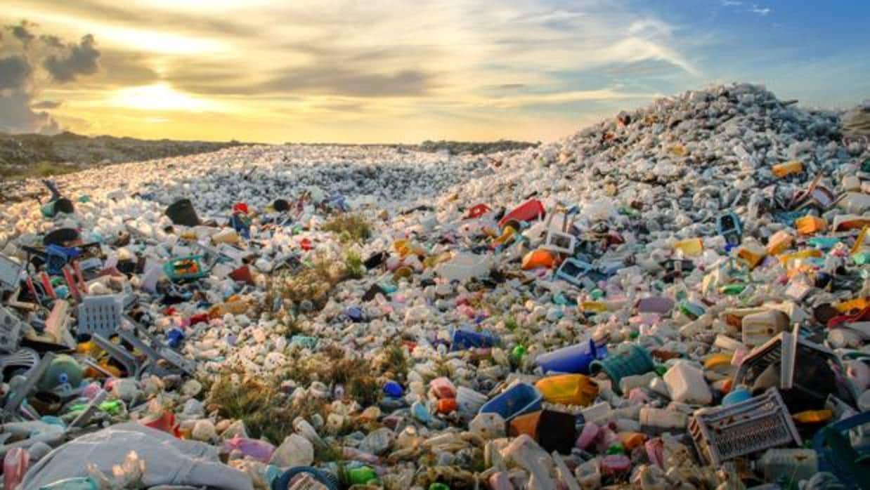 El plástico creado por la humanidad ya pesa 25.000 veces el Empire State
