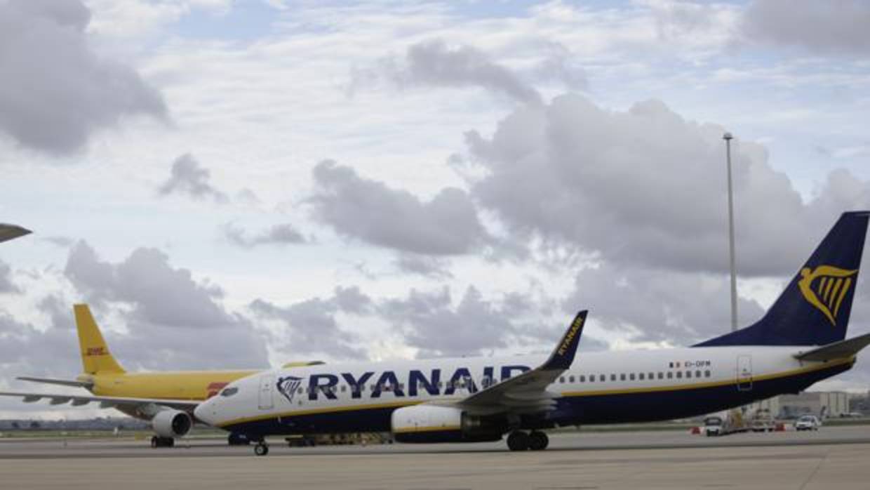 Ryanair pide una limitación del consumo de alcohol en los aeropuertos británicos