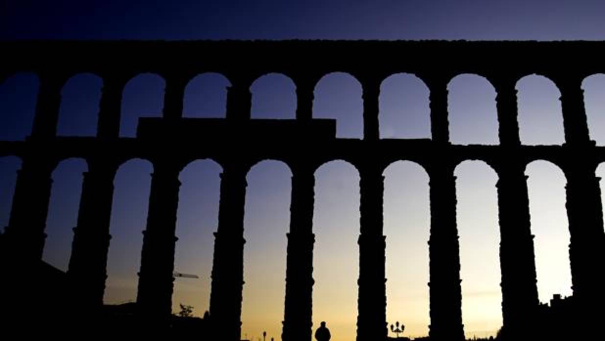 El Ayuntamiento de Segovia: «El acueducto no se va a caer»