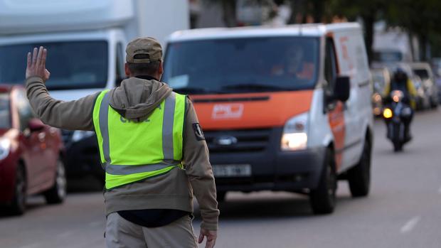 La Guardia Civil encuentra en un registro a Unipost material del referéndum ilegal del 1 de octubre