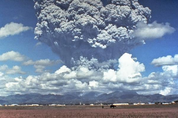 ¿Pueden las erupciones volcánicas artificiales salvar la  Tierra?