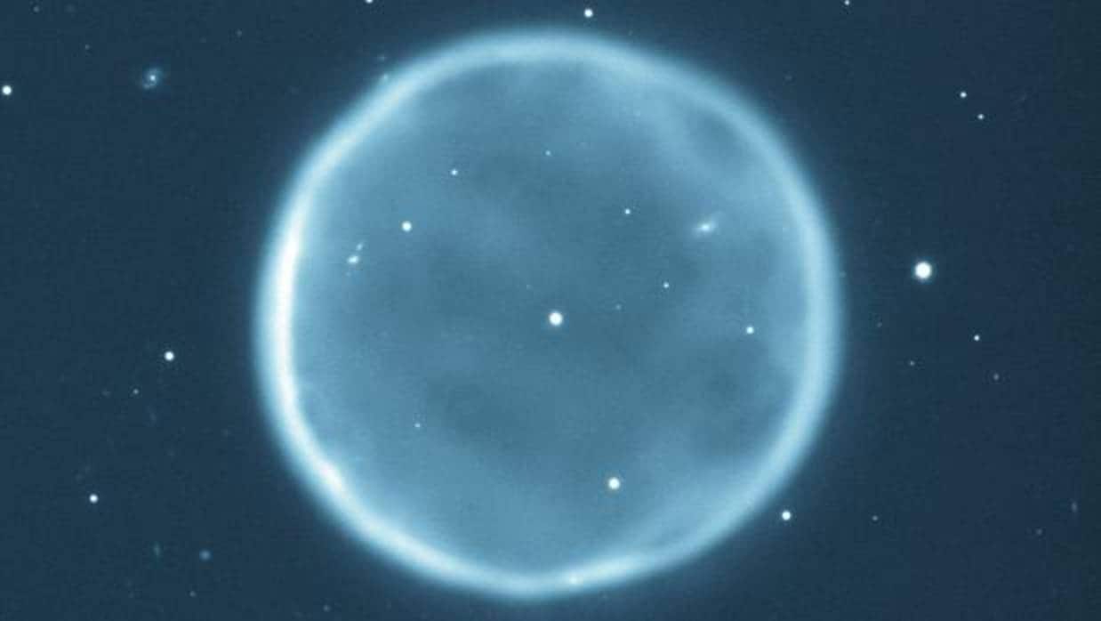Abell 39, un bello ejemplo de nebulosa planetaria, muy similar a lo que se convertirá el Sol cuando muera